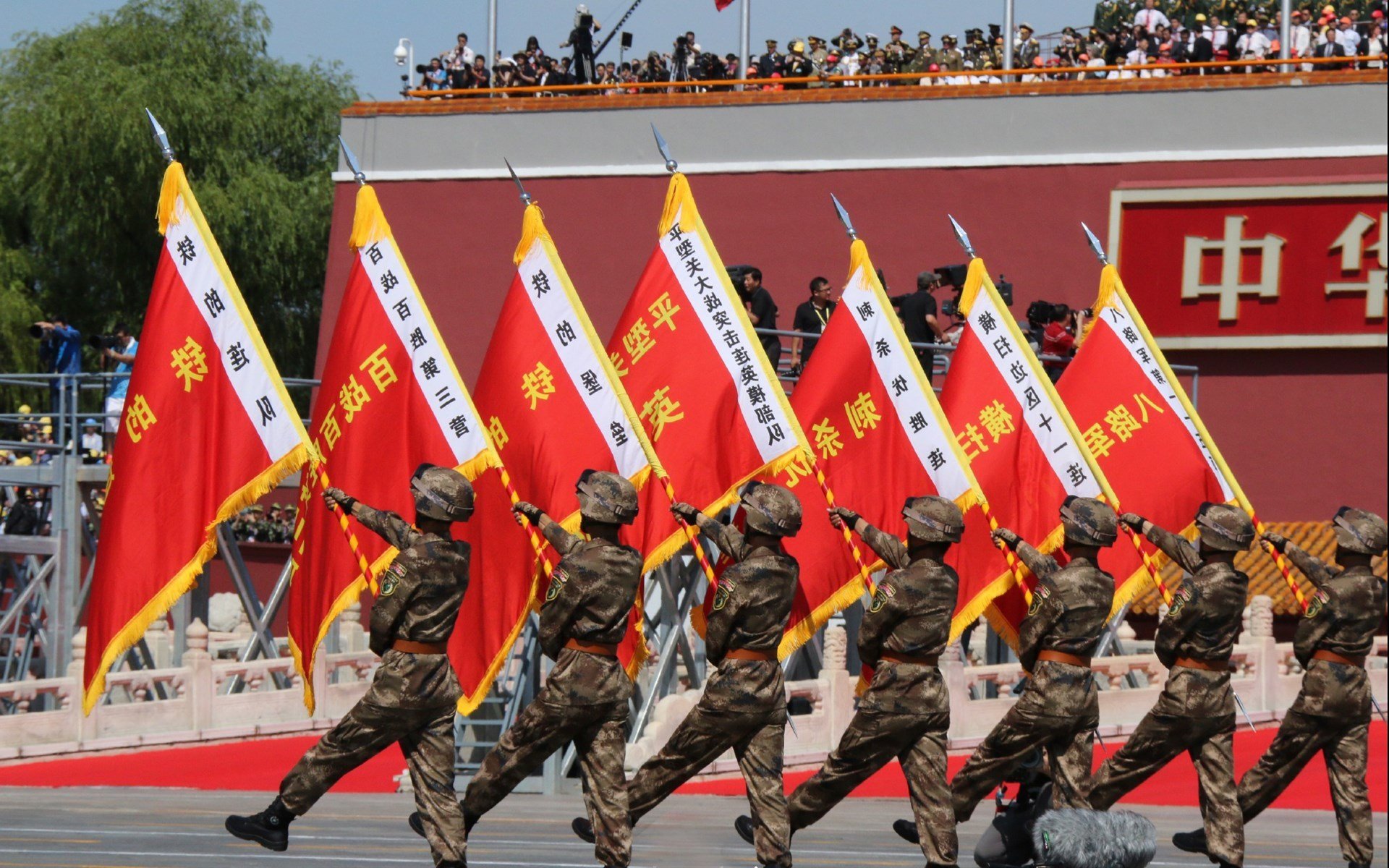 kaiyun登录入口-塞内加尔队在巴黎奥运会比赛中展现出强大的远射能力，塞内加尔足球运动员