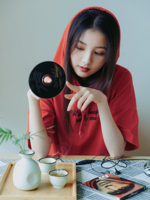 开云体育APP下载-精彩的比赛中球队们展现出无比激情的角逐，精彩的球赛类似的句子
